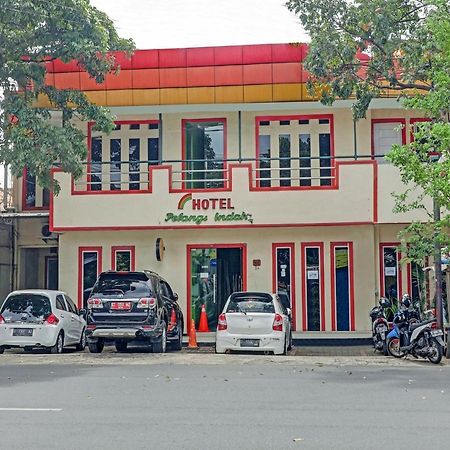 Spot On 90632 Hotel Pelangi Indah Paskal Bandung Buitenkant foto