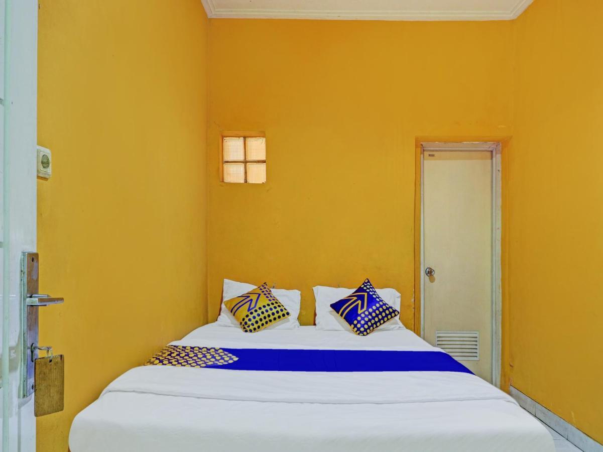 Spot On 90632 Hotel Pelangi Indah Paskal Bandung Buitenkant foto